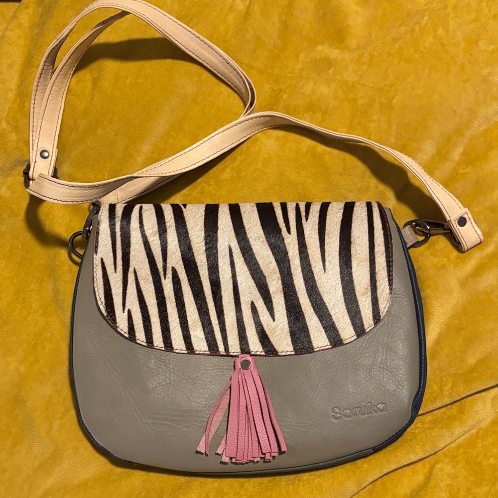 Soruka Zebra Print Crossbody Bag - Gray and Pink